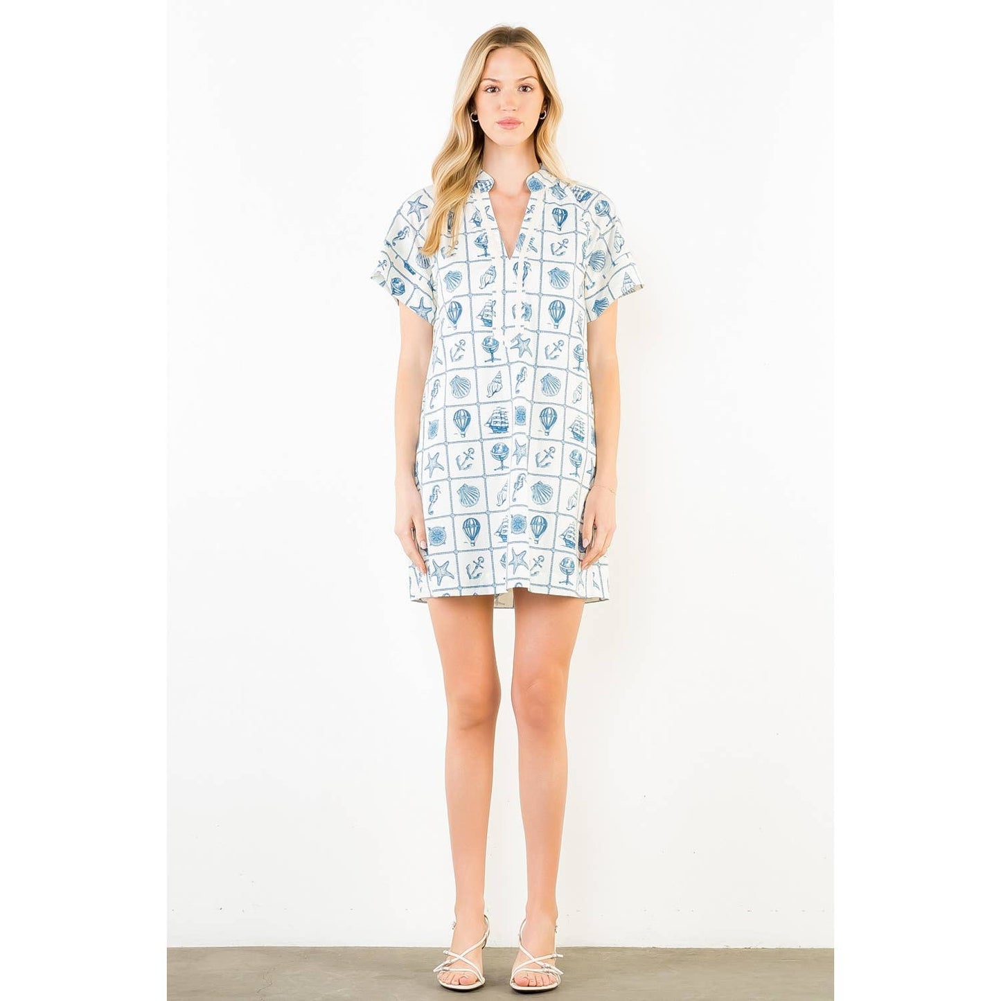 Short Sleeve Shell Detailing V-Neck Dress