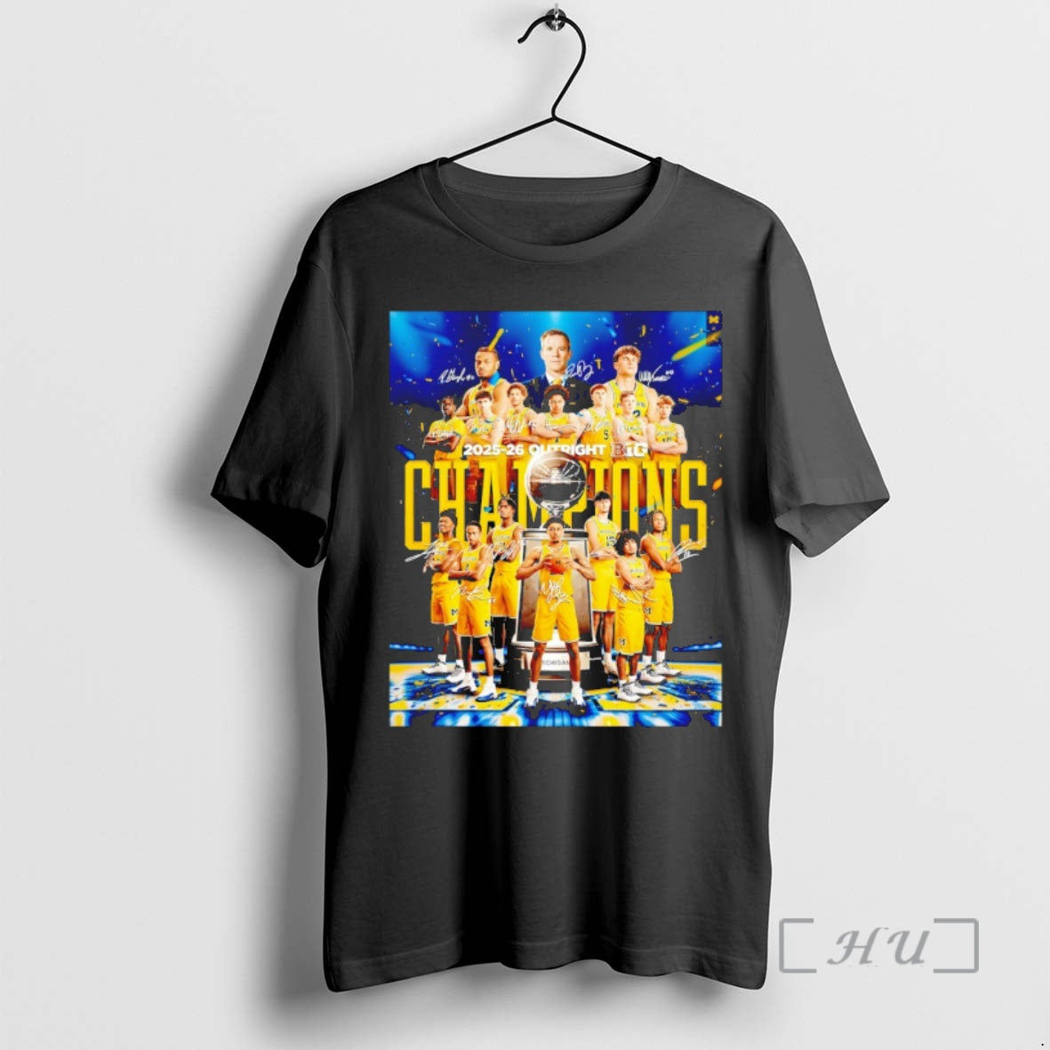 Officials Michigan Wolverines Mens Basketball 2025 2026 Outright Big Team Signatures Premium T Shirts Sweater