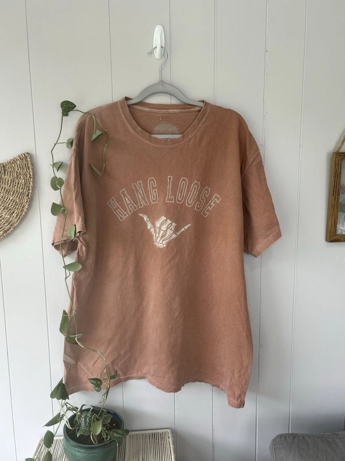 Olive Lynn Dusty Rose Skeleton Shaka Surf Graphic Cotton T-Shirt