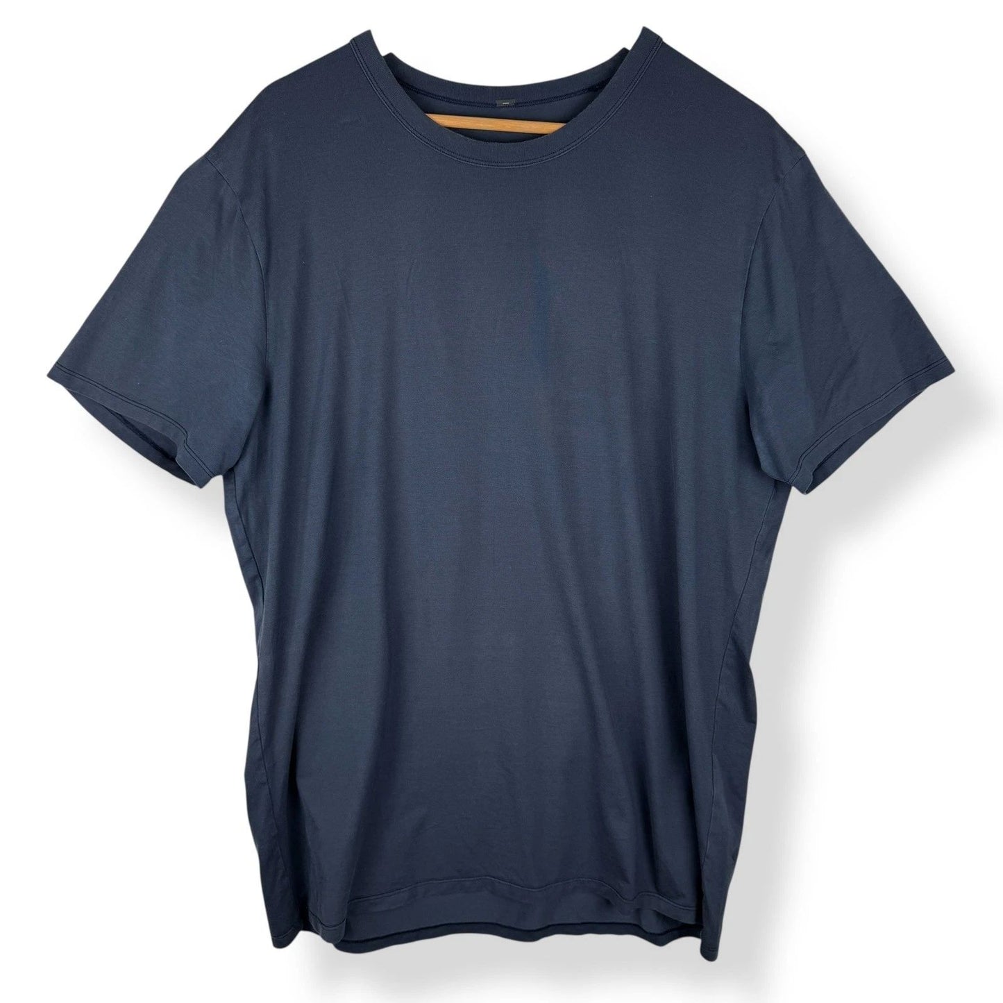 Lululemon T Shirt Mens Size XL Navy Blue Streetwear Performance Athleisure Top