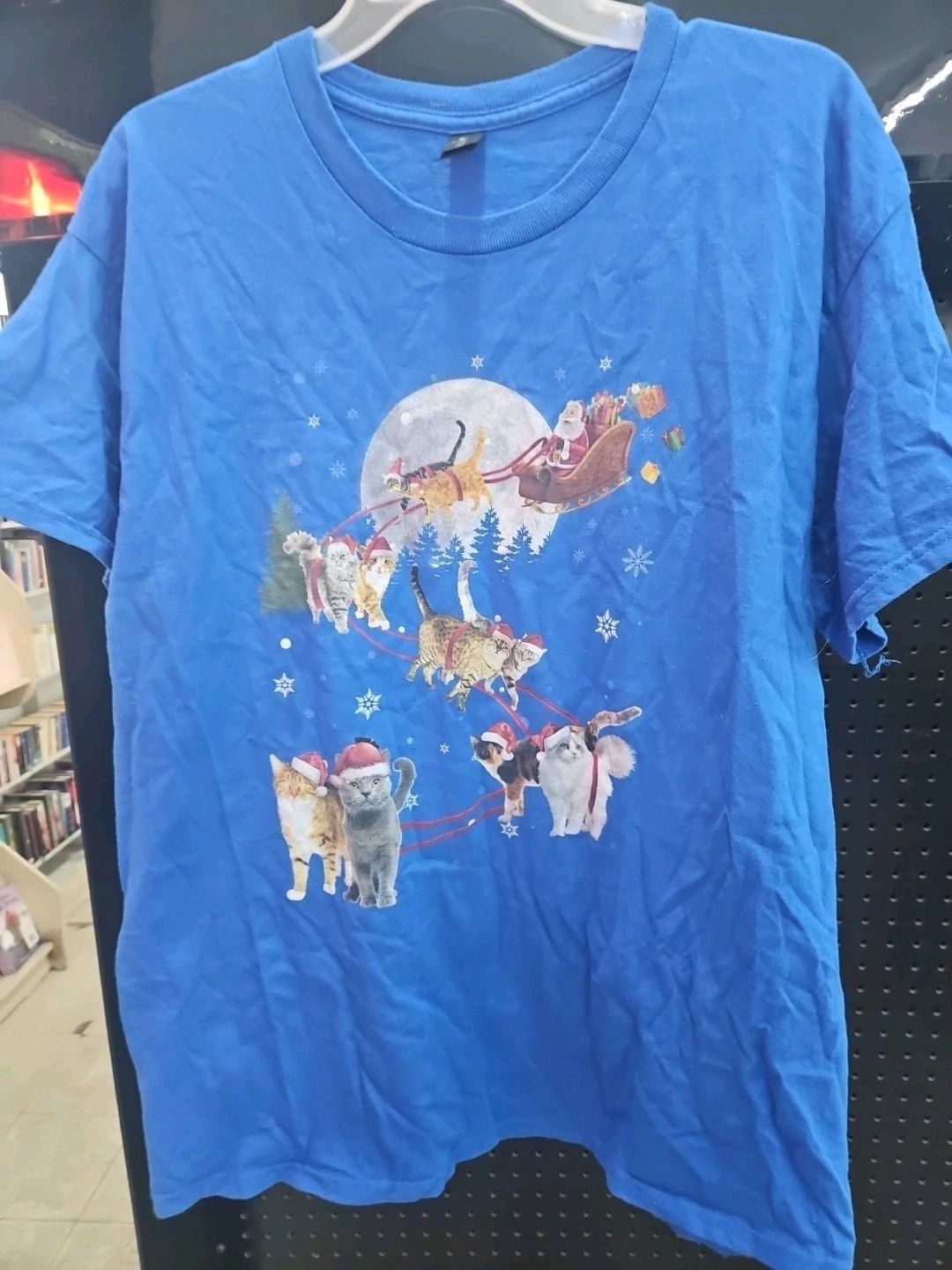 Cats and Santa in the sky Christmas T-shirt Cat Lover Gifts Pets Kittens