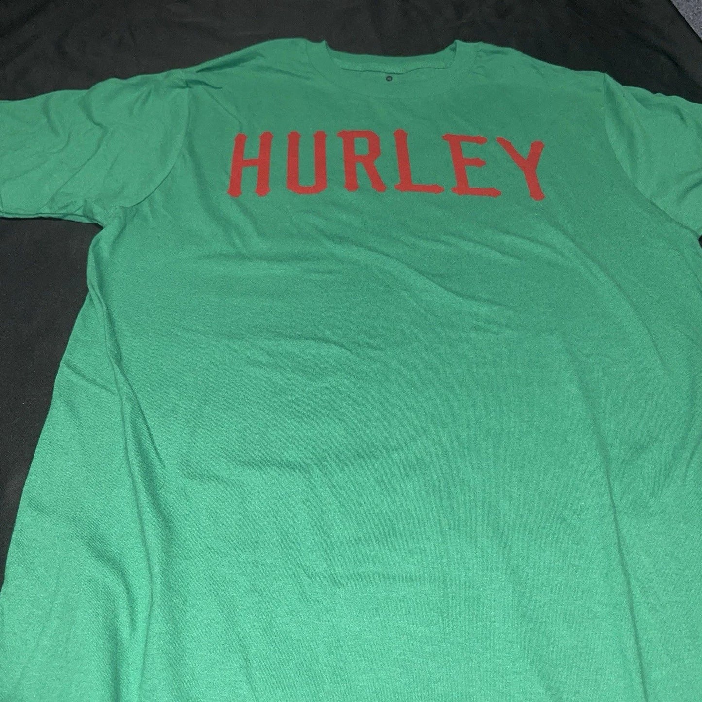 Hurley t-shirt Short Sleeve Solid Green / Red Medium Hurley Tee