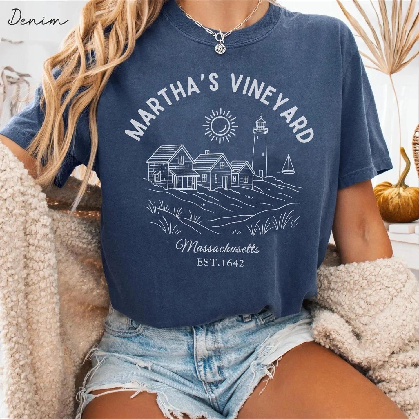 Martha's Vineyard Shirt Travel Gift for Massachusetts Trip Lovers Favorite Tee
