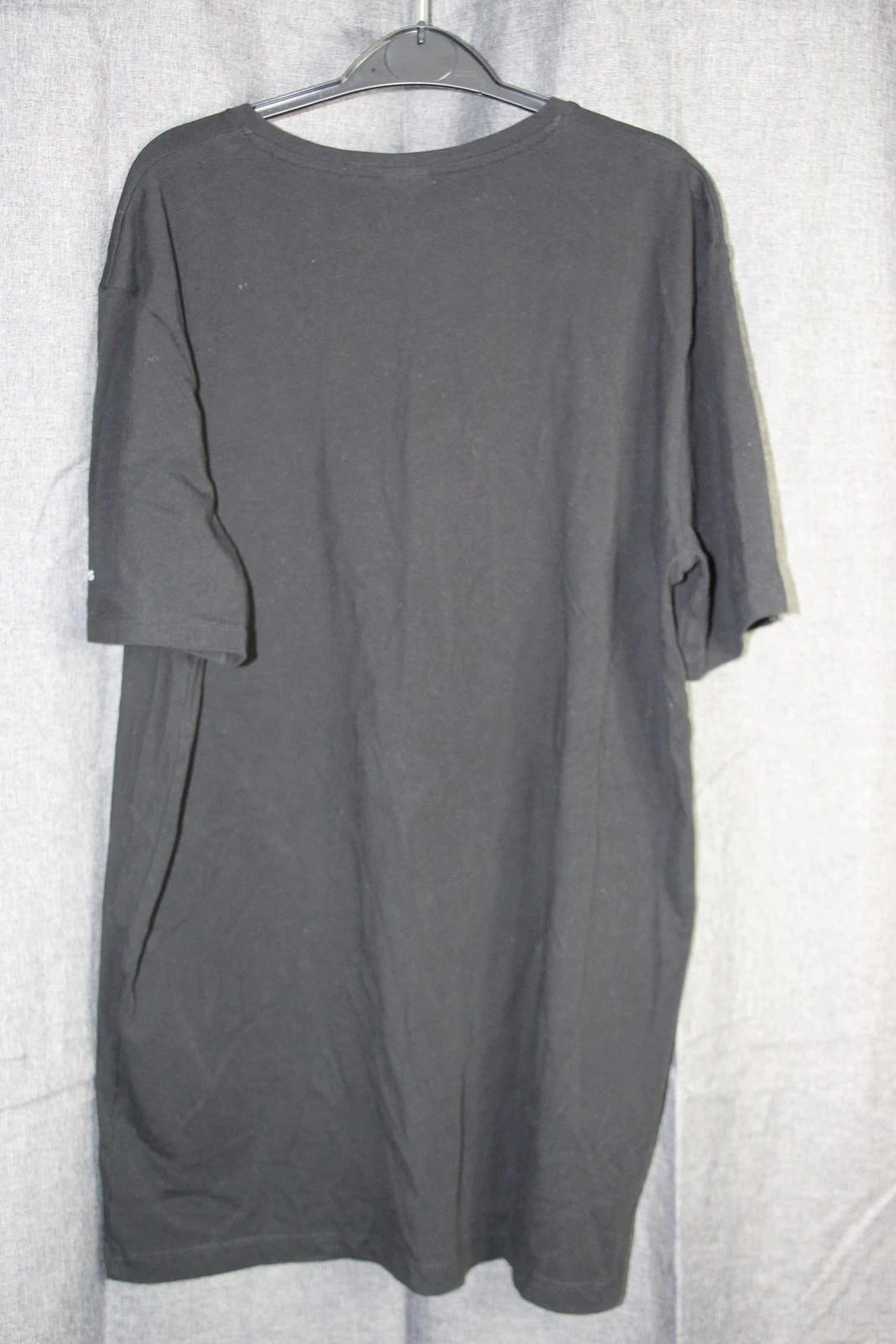 BOSS Classic Black V-Neck T-Shirt for Men