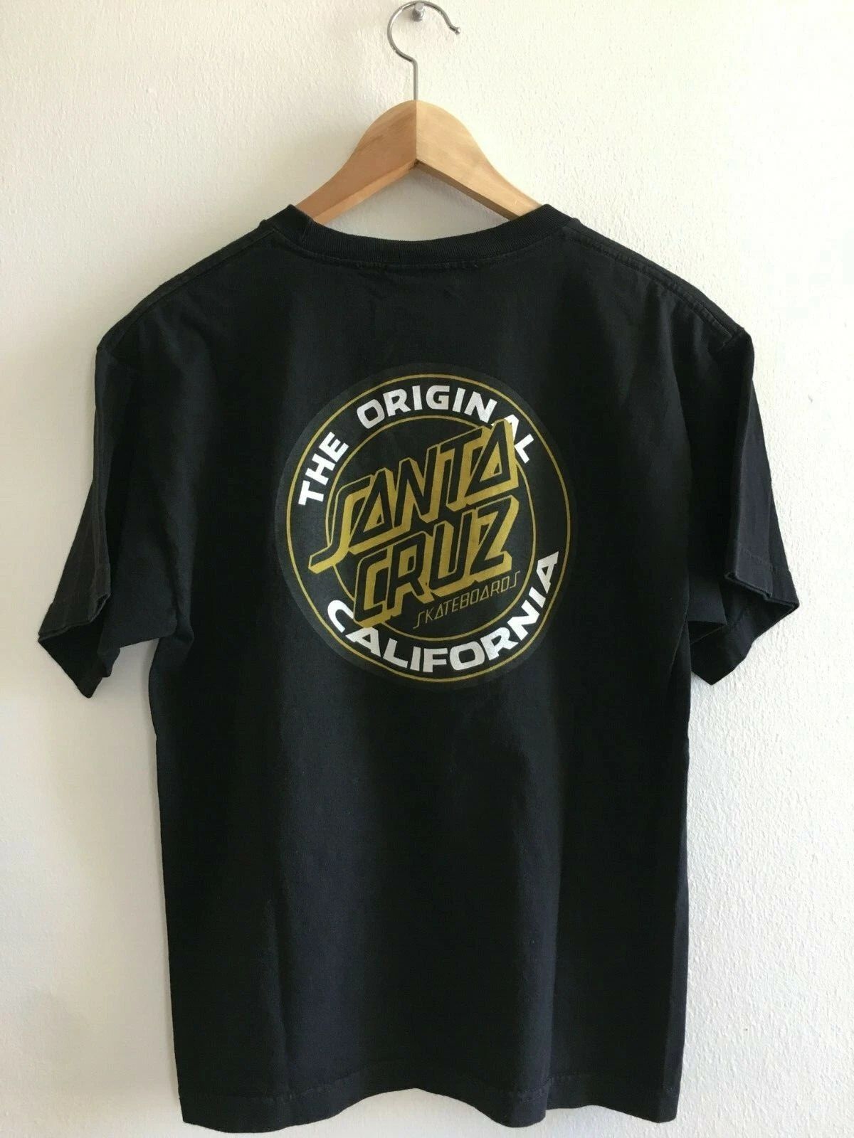 SANTA CRUZ SKATEBOARDS Black Shirt Logo Short Sleeve Crew Surf Skate CA - SMALL