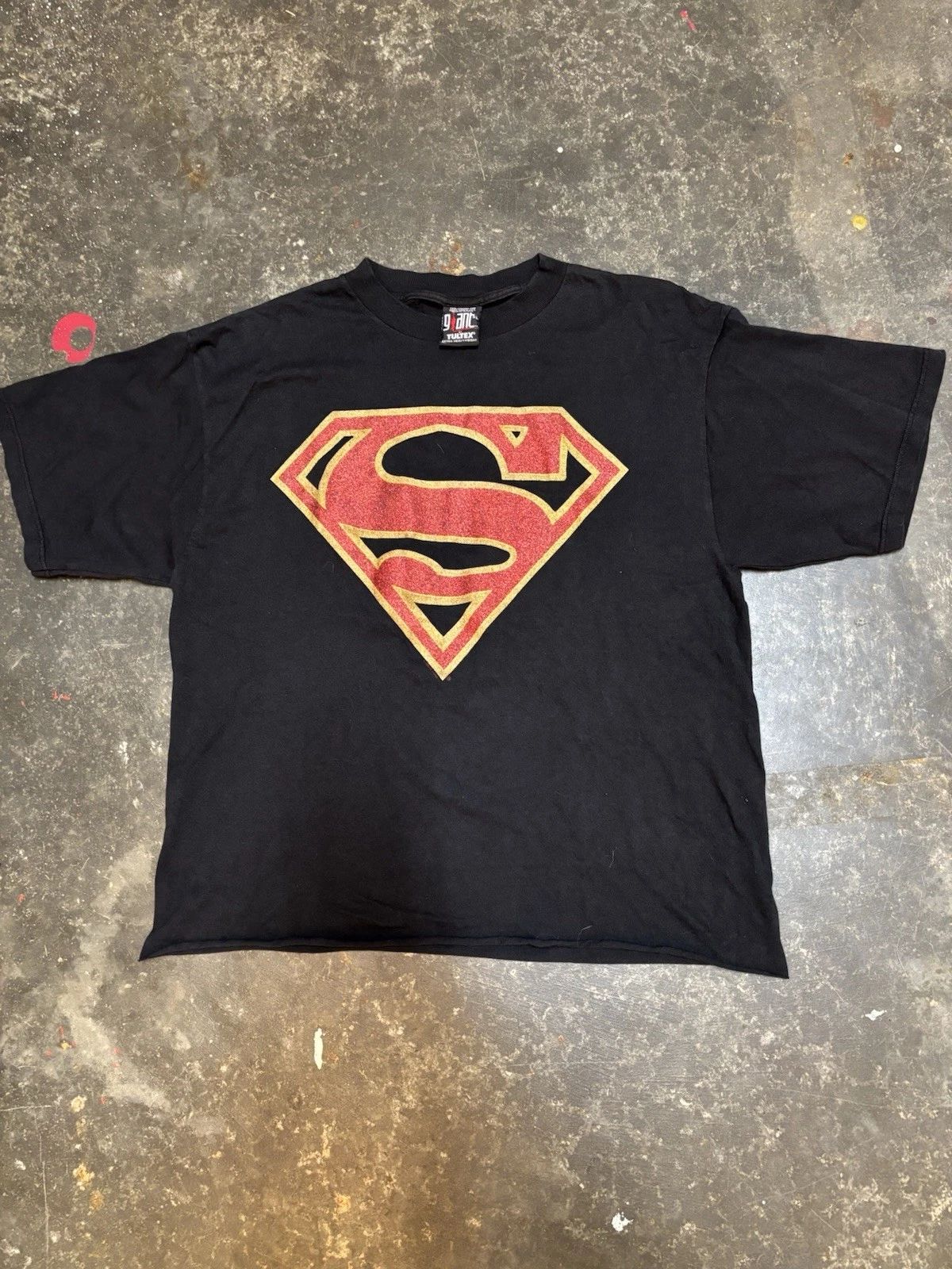 VINTAGE 1996 Giant Superman Tee XL Cropped