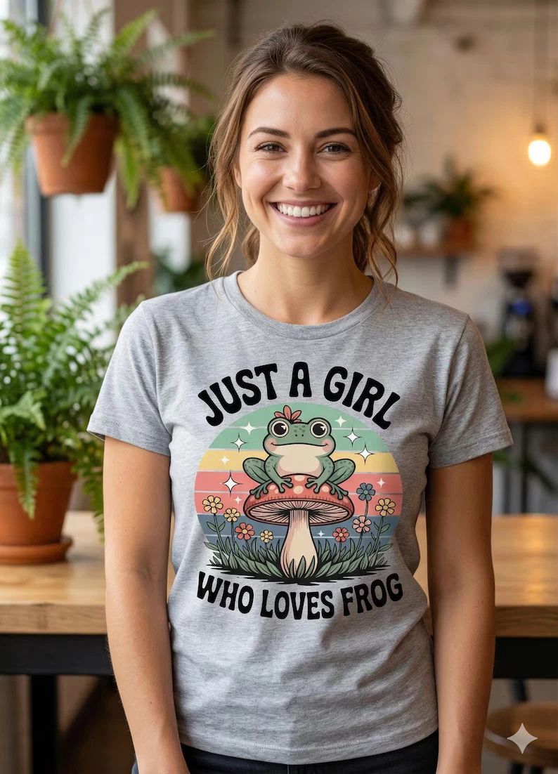 Just Girl Who Loves Frogs Amphibian Nature Comfort Tee
