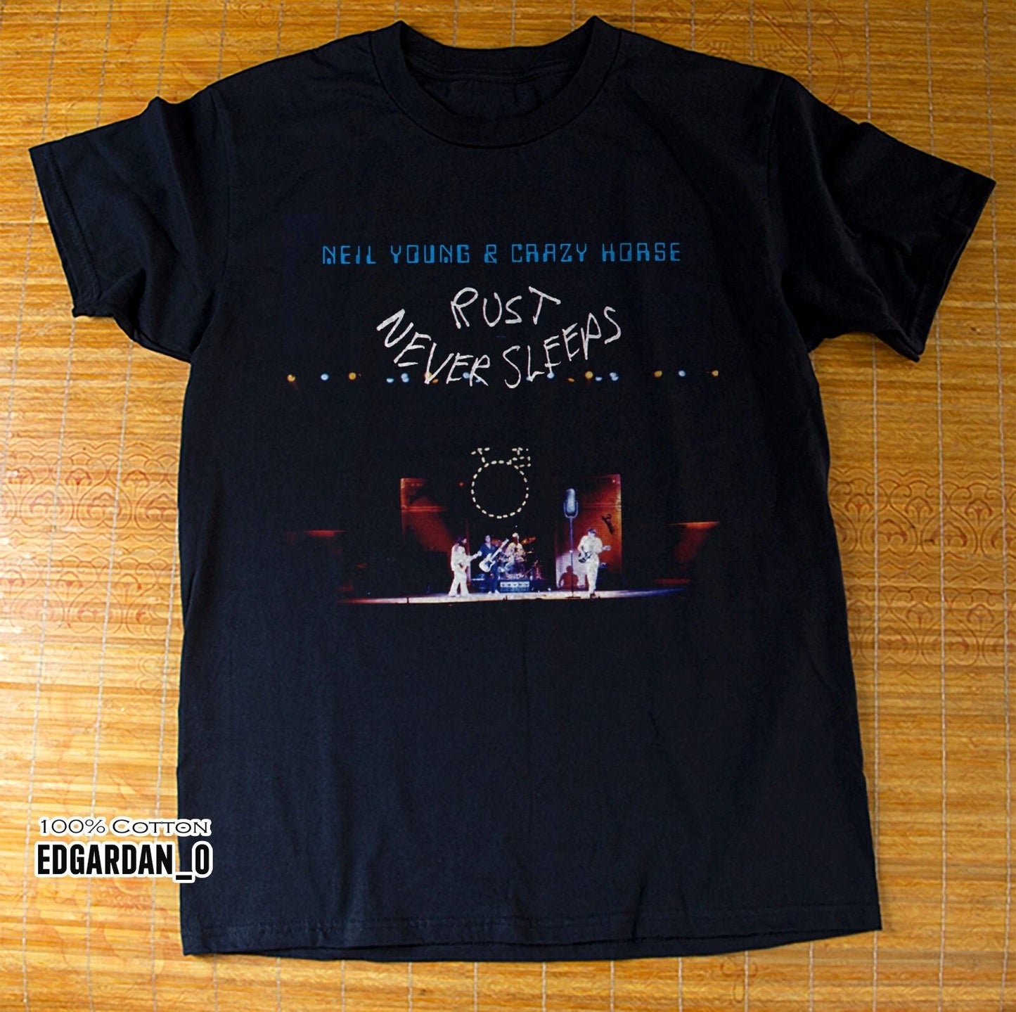 Neil Young - Rust Never Sleeps Album Rock Band Black T-shirt Size S-5XL