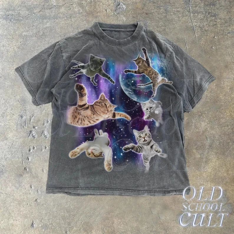 Cats Floating In Galaxy Vintage 90s T-Shirt, Retro Funny T-Shirt Full Size S-3XL