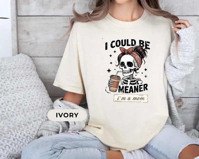 Cool Mom Aesthetic Funny Skeleton Comfort T-Shirt