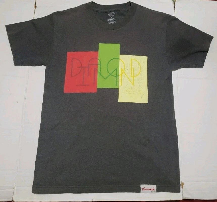 DIAMOND T-SHIRT SIZE SMALL GRAY SURF & SKATE