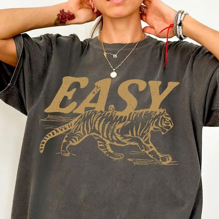 Easy Tiger T-Shirt, Vintage Distressed Tiger Shirt, Oversized Retro Tiger Tee,