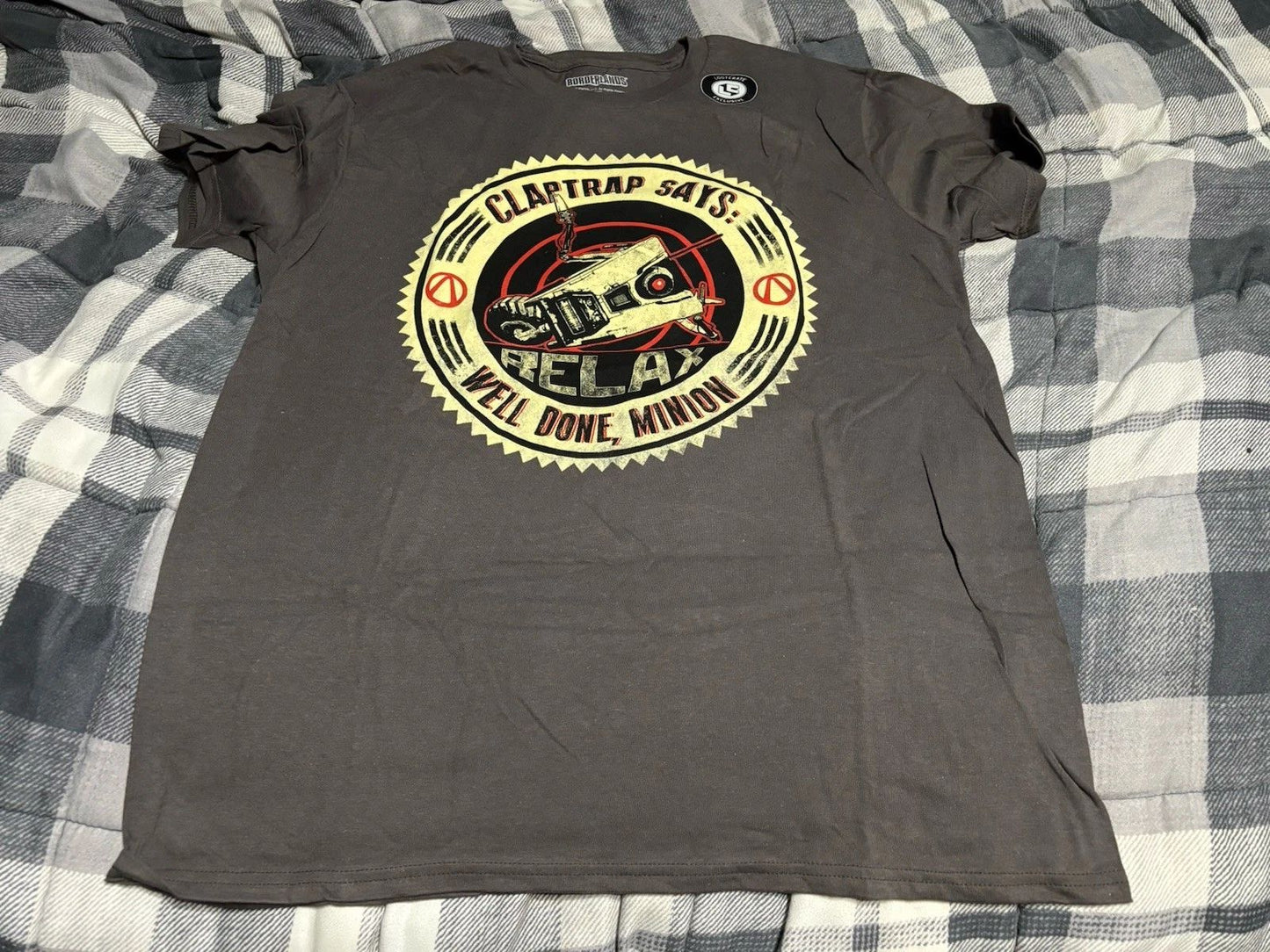 Borderlands Video Game Promo Claptrap Official Well Done Minion Adult T-Shirt XL