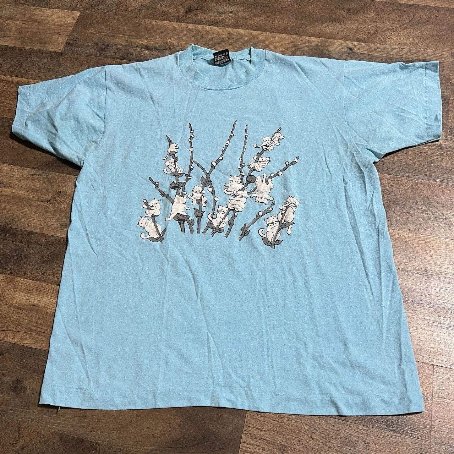 Vintage 80s Petals Cat Climbing Tree Graphic T-Shirt Tee Blue Cute Adult L Large