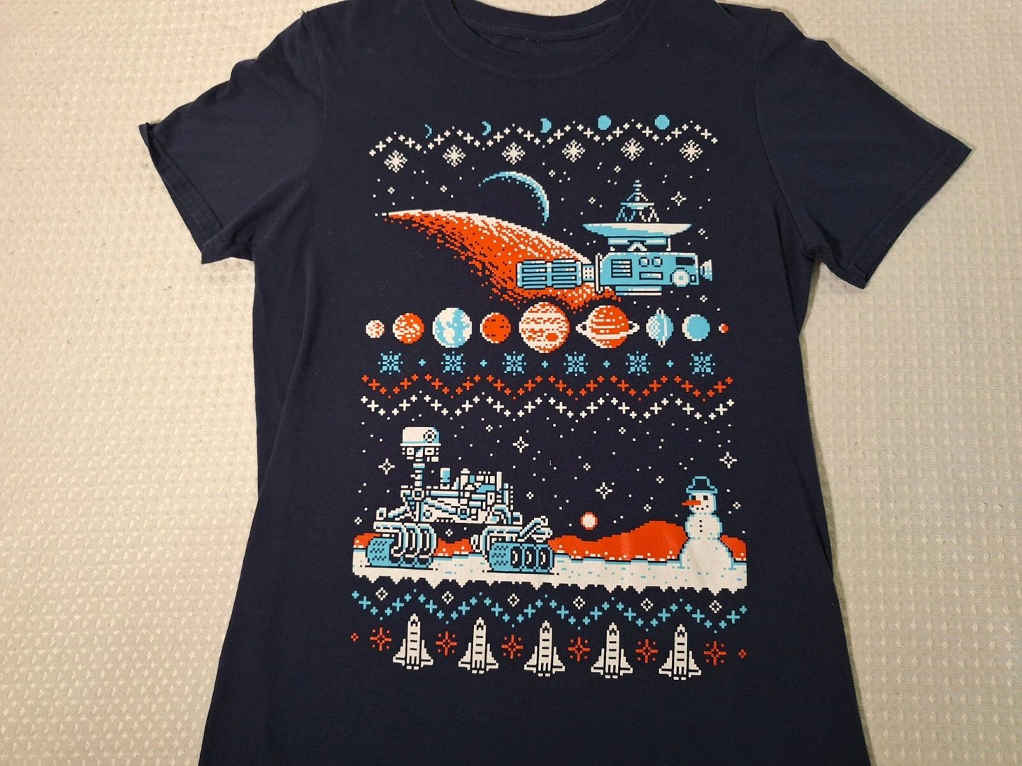 Christmas Space Lootcrate Blue Cotton T-shirt Size S Gildan Missing Tag