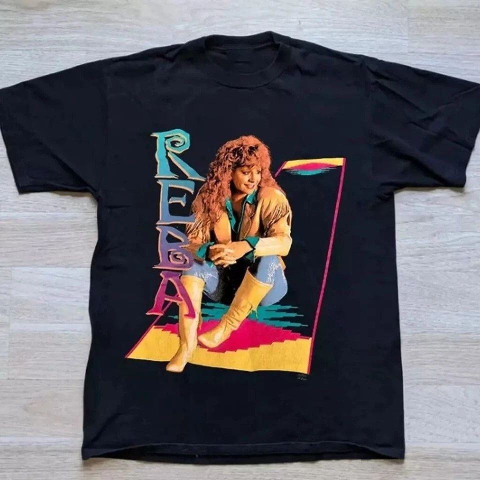 Reba Mcentire Shirt, Rebe Mcentire Portrait Vintage Shirt
