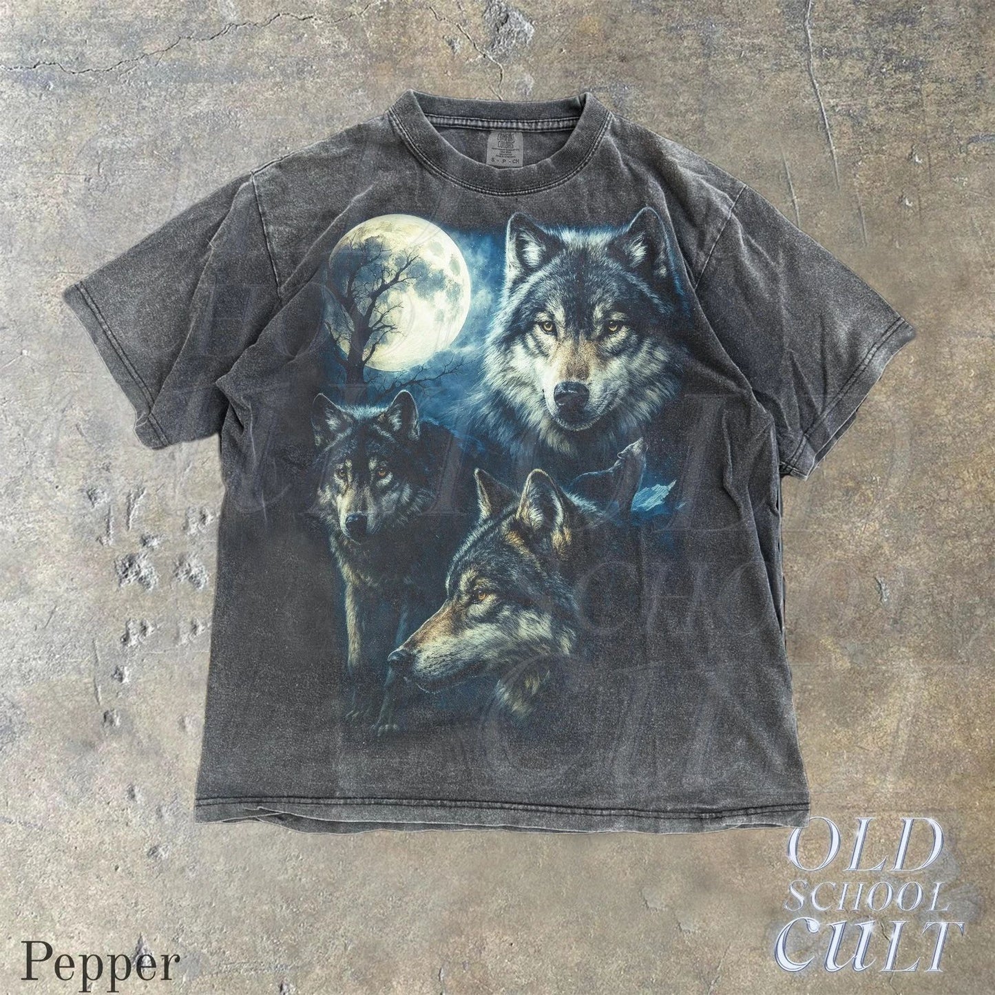 Vintage Wolf T-Shirt 90s Grunge Alpha Moon Nature Y2K Streetwear Tee