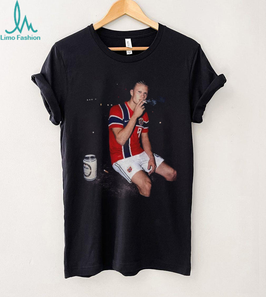 Erling Haaland Norway Football Player Smoking Photo Shirt