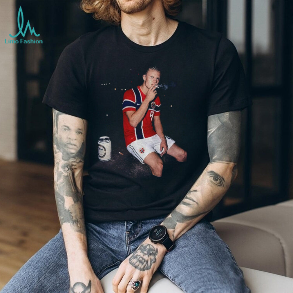 Erling Haaland Norway Football Player Smoking Photo Shirt