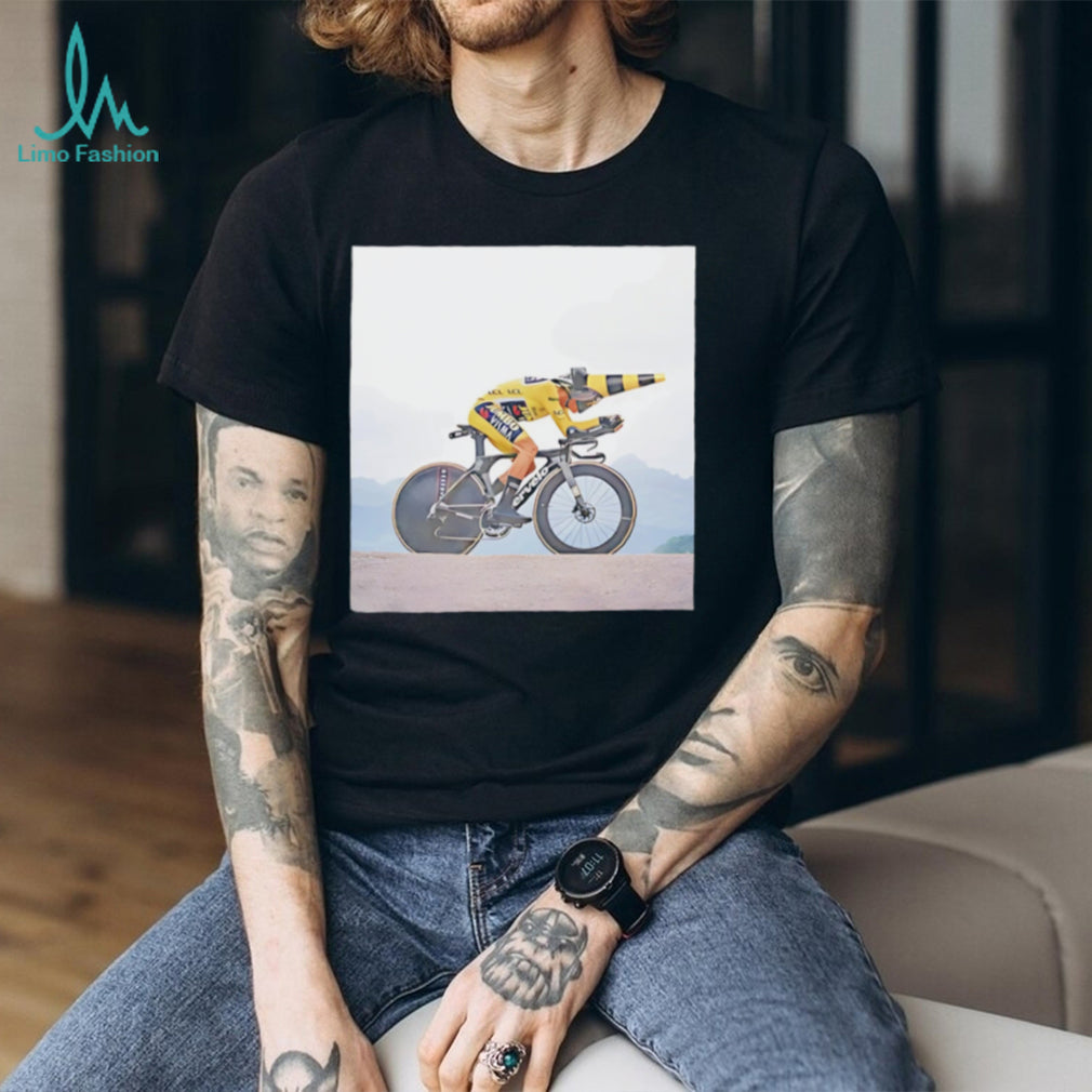Jonas Vingegaard riding bicycle funny moment shirt