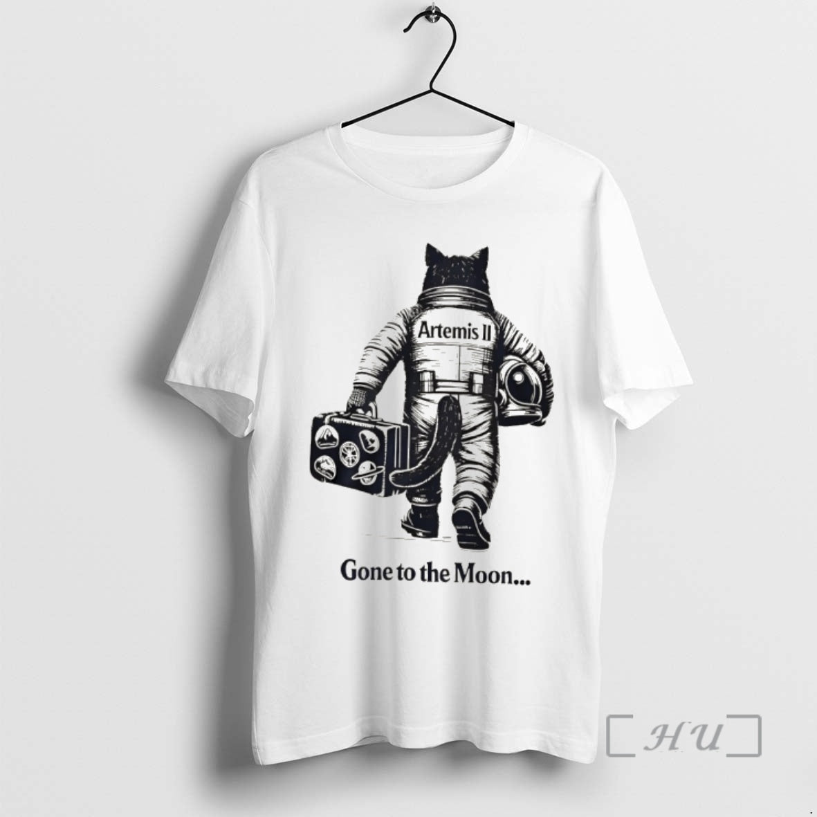 Officials Artemis Ii Mission Cat Astronaut Gone To The Moon