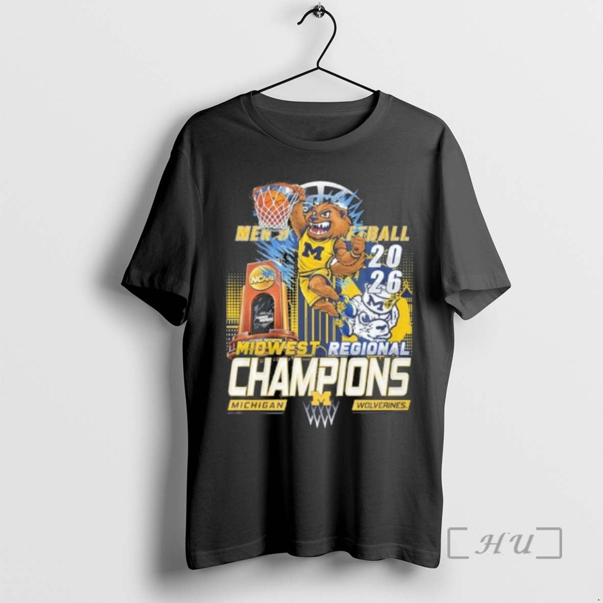 Officials Michigan Mens Basketball Mascot 2026 Midwest Regional Champions