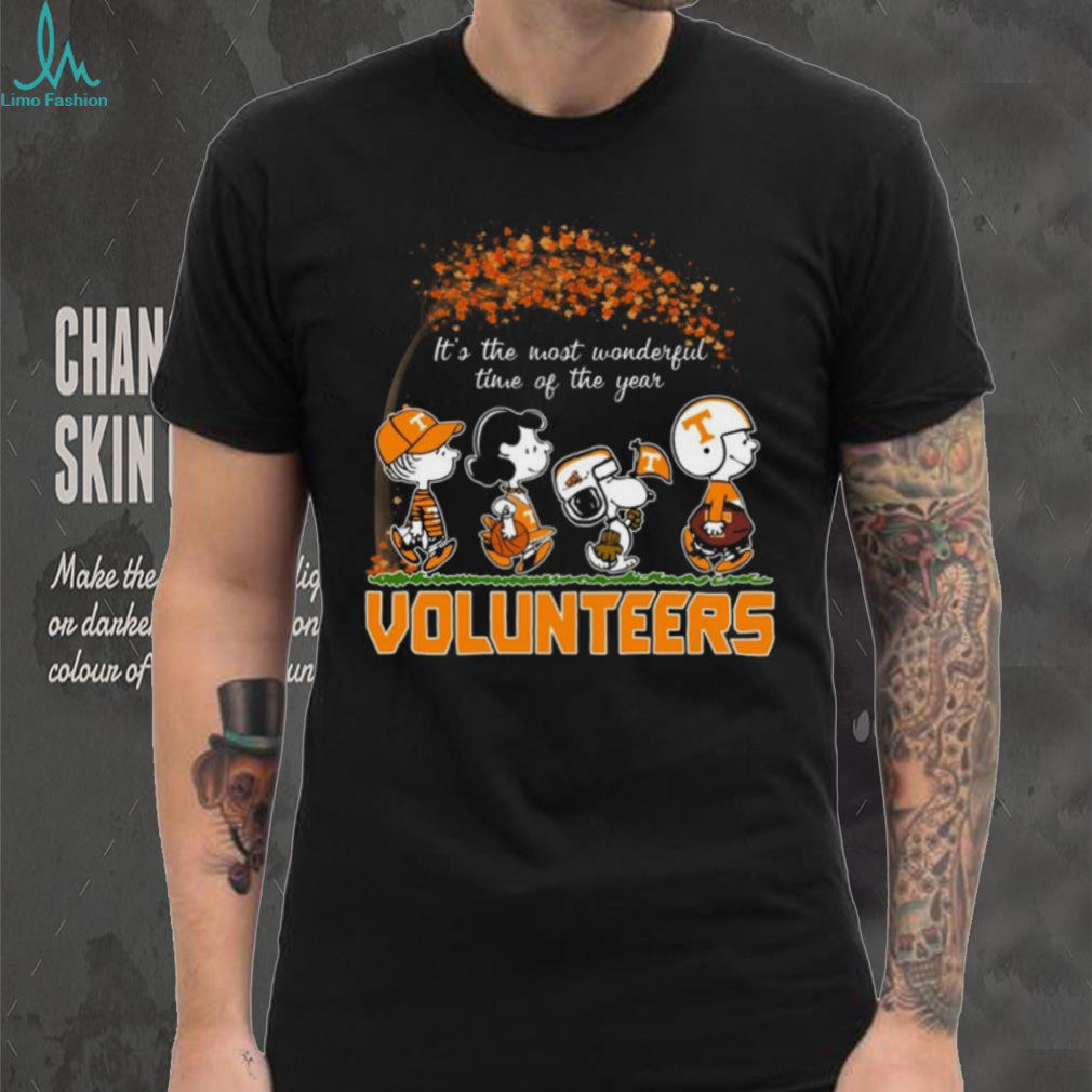 Tennessee Volunteers Peanuts Football Fall Time Coffee Shirt