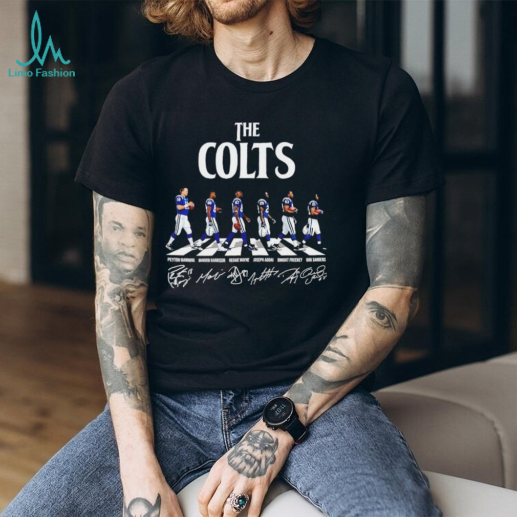 The Colts Peyton Manning Marvin Harrison Reggie Wayne Joseph Addai Dwight Freeney Bob Sanders Colts Signatures T Shirt