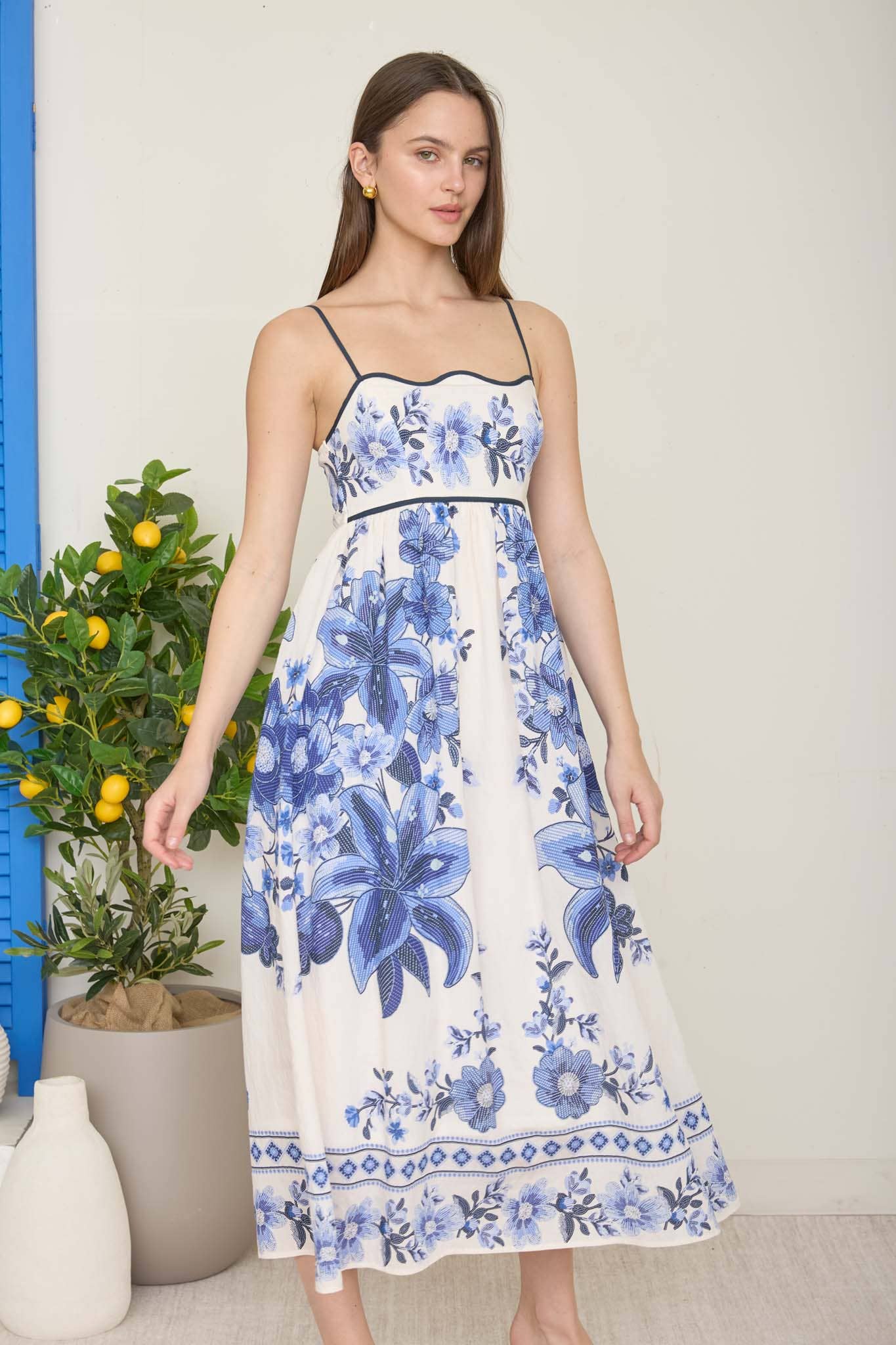 Positano Floral Pattern Spaghetti Strap Midi Dress