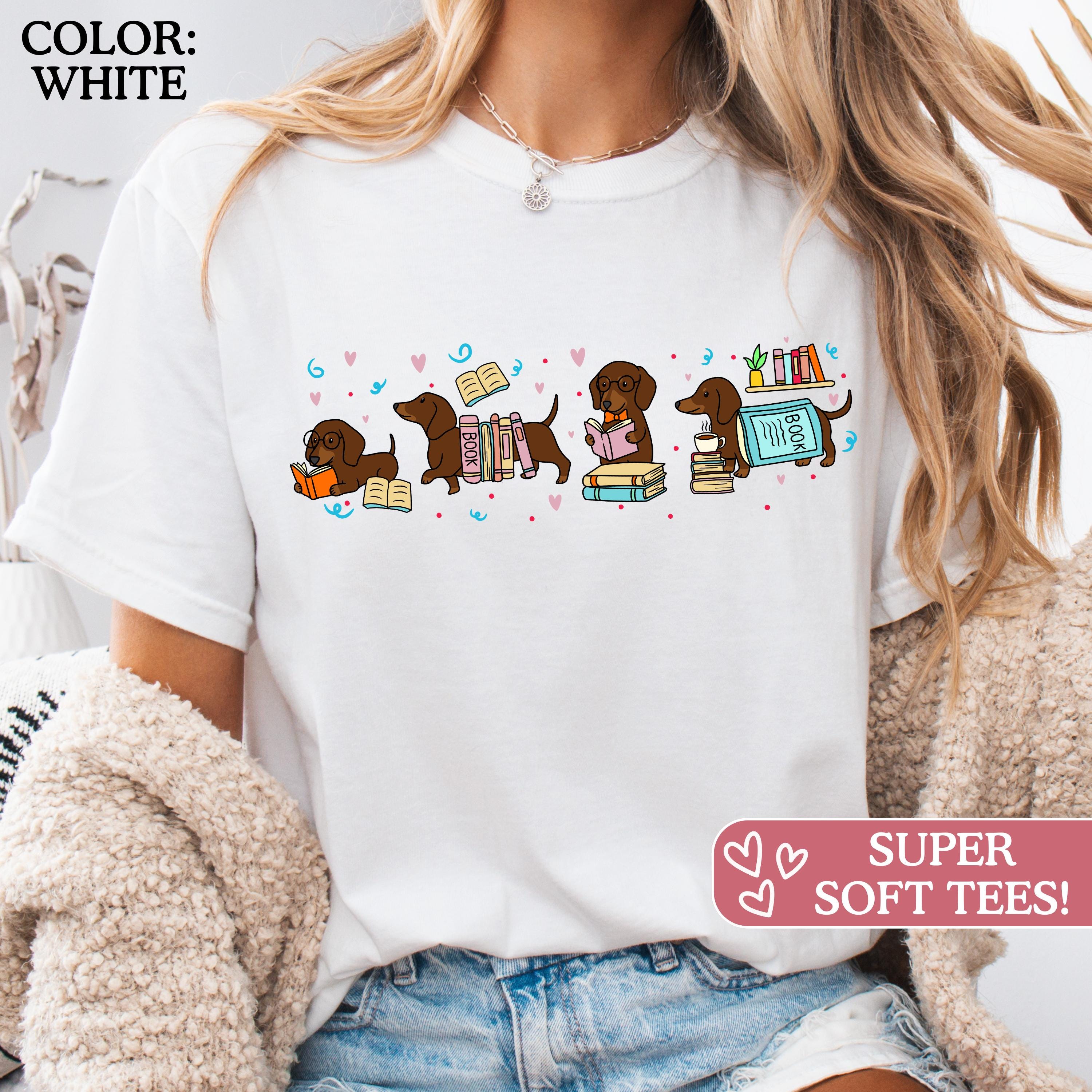 Comfort Colors Dachshund Book Lover Reading Wiener Dog Tee Bookish Doxie Dog Moms (3)