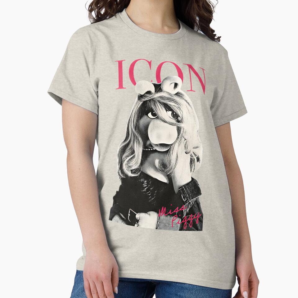 Vintage Miss Piggy Icon Magazine Cover Classic T-Shirt – The Muppets Retro Aesthetic by STAATI
