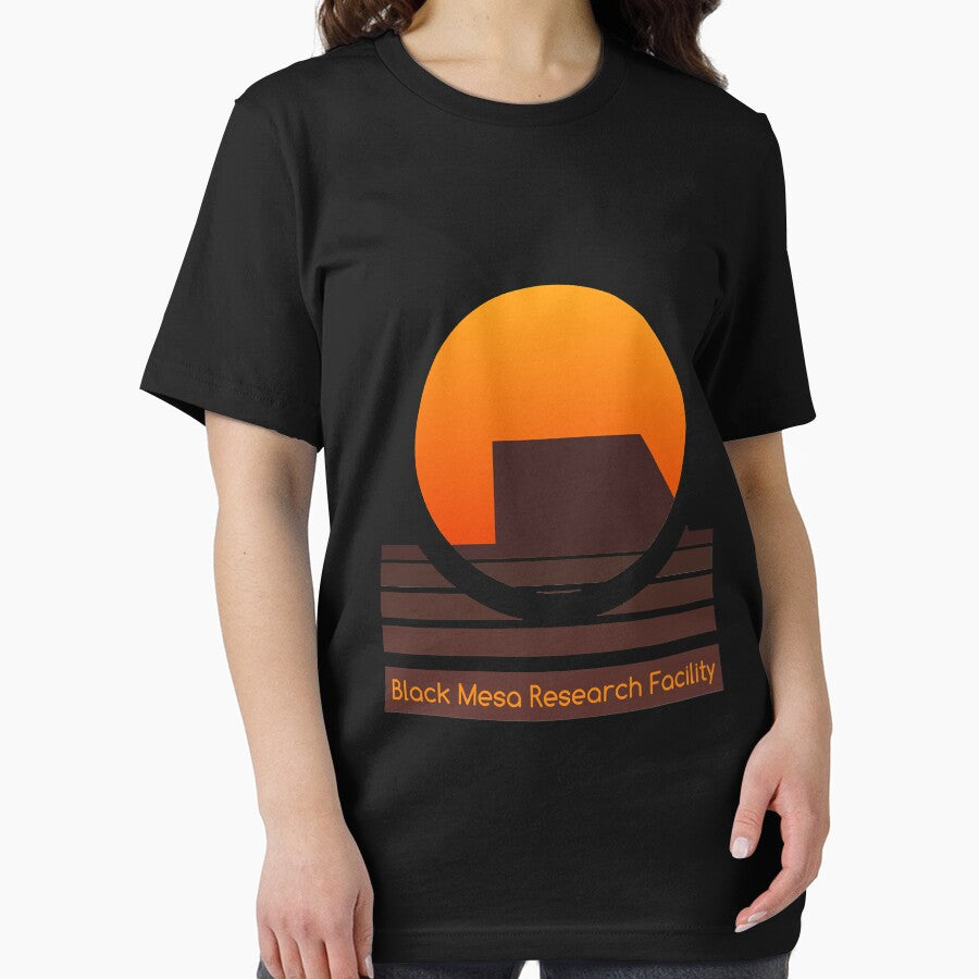 80s Mesa Essential T-Shirt by pinon24102410