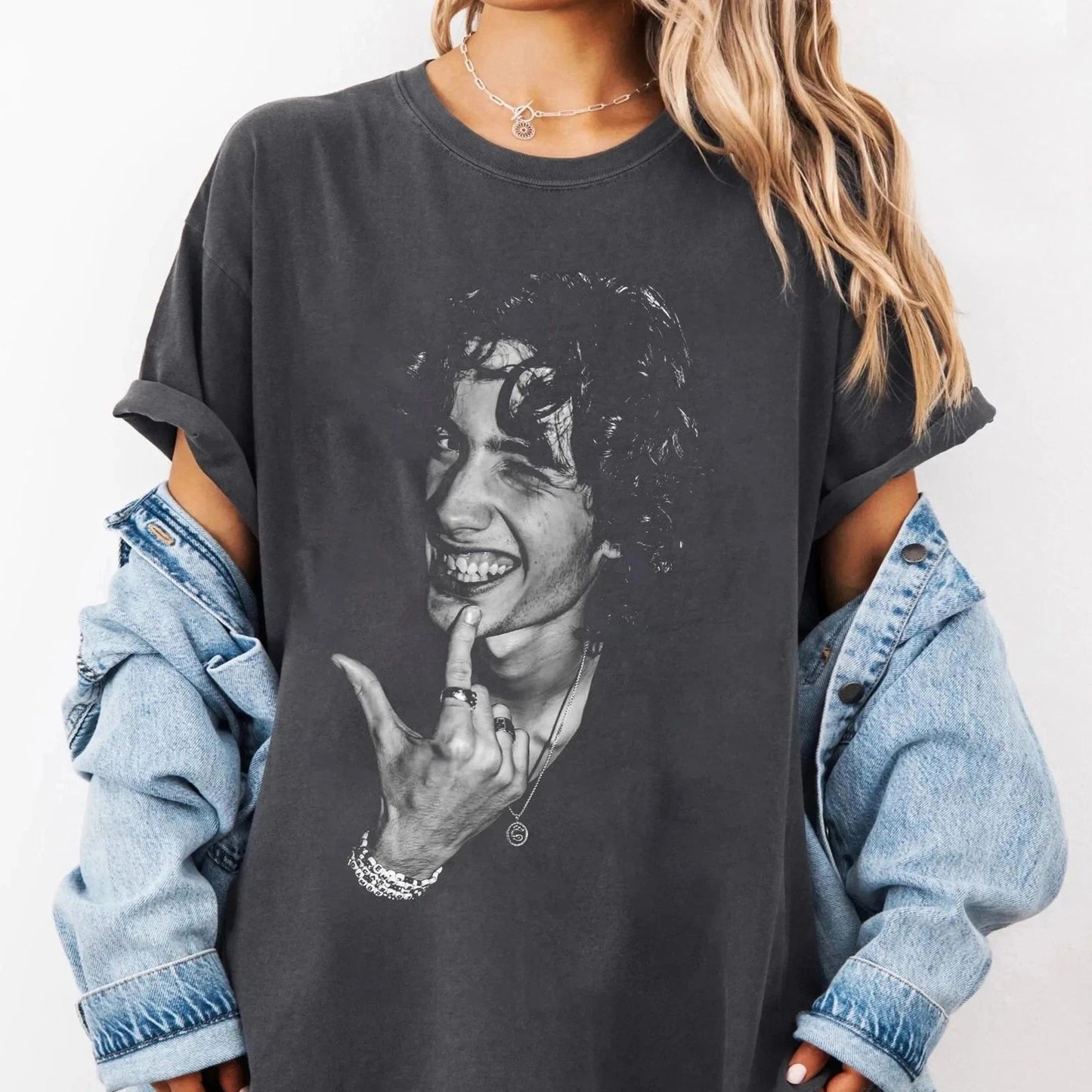 Sombr T-SHIRT Graphic Print Unisex Cotton Tee