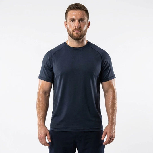 Banana Republic BR Standard Athletic T-Shirt — Men's Medium — Navy Blue