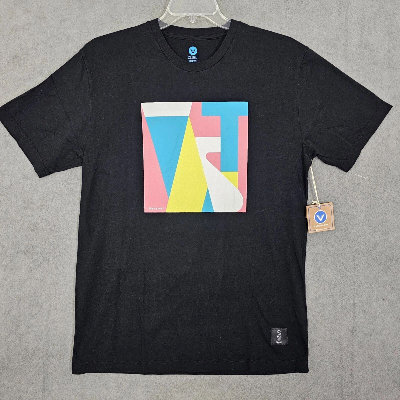 VAST Shirt Mens XL Black T Shirt Spell Out Vast Life Surf Skater Hiking Hawaiian