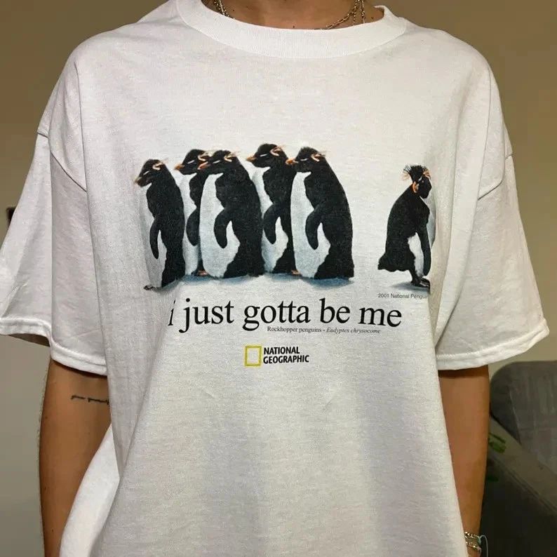 I Just Gotta Be Me T shirt- Vintage 2001 Nation Geo Society Graphic Tee