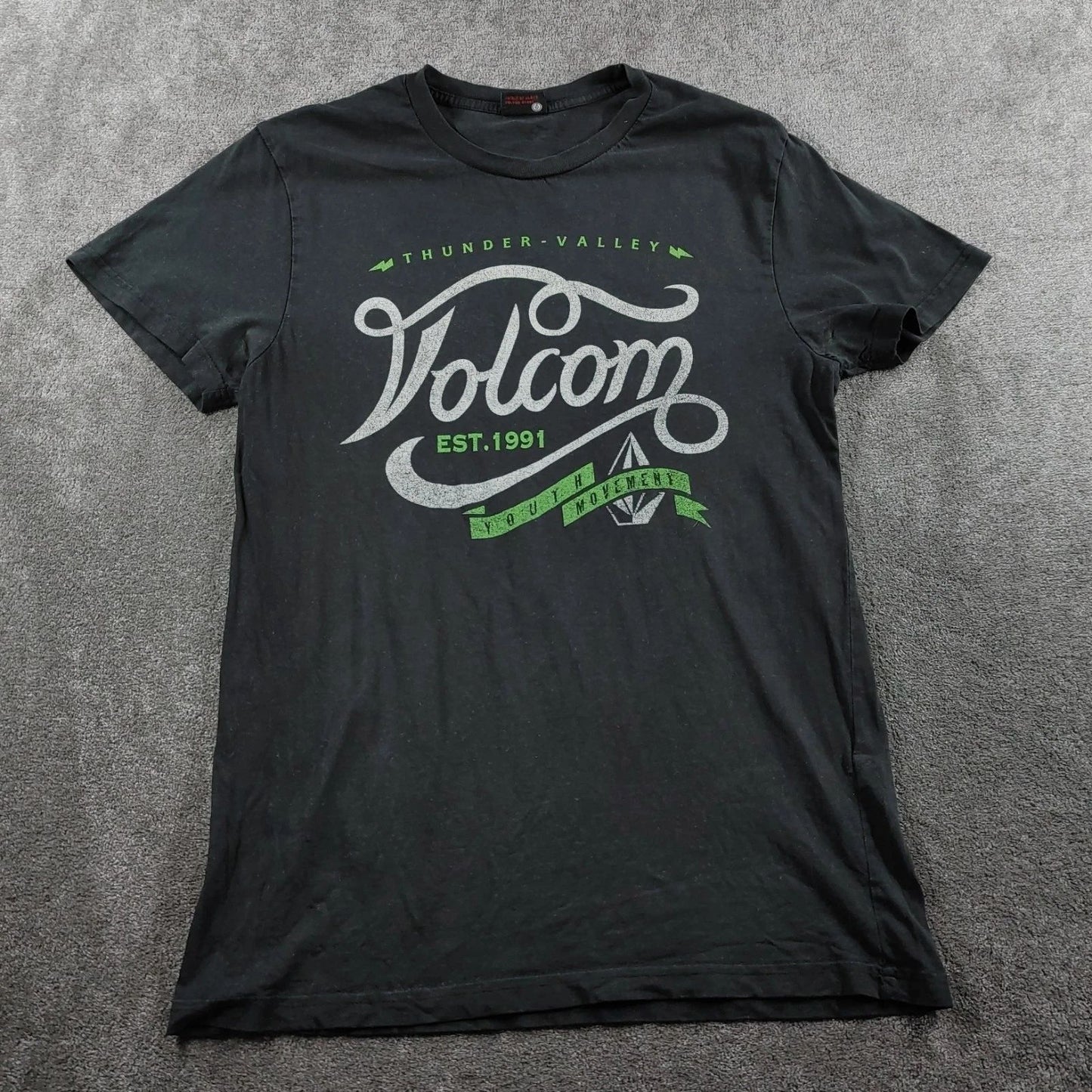 Volcom Shirt Mens Medium Black Graphic Thunder Valley Skate Surf Grunge Thrashed