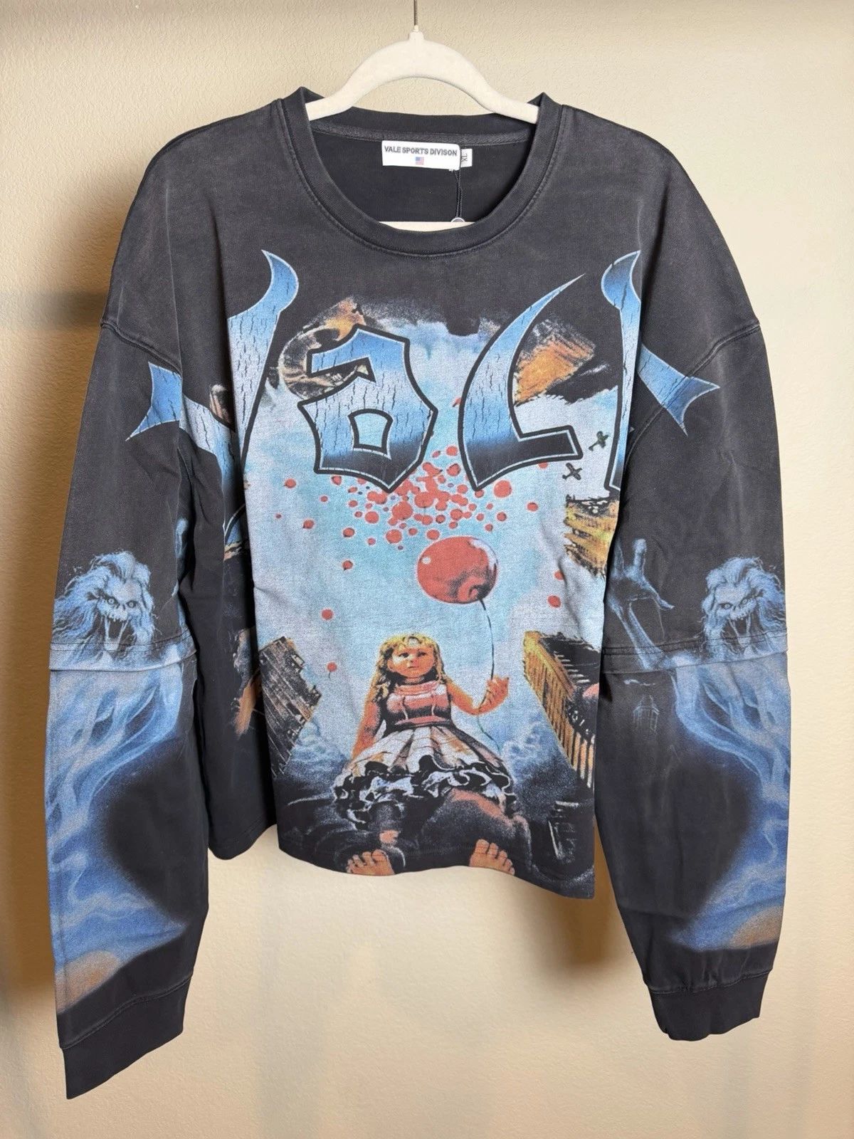 Vale Lives Forever Red Balloon Long Sleeve Shirt