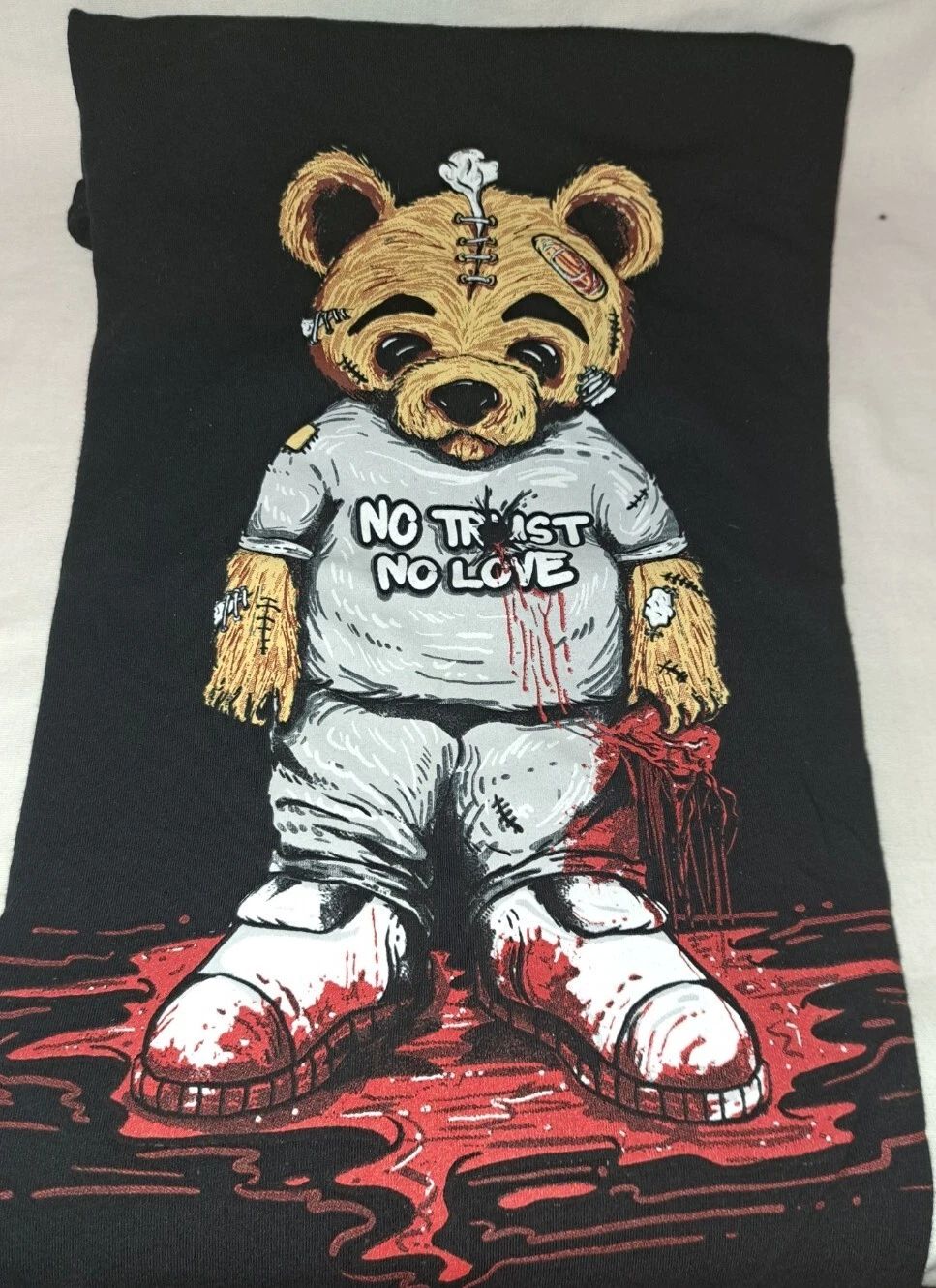 No Trust No Love Graphic Teddy Bear Mens Hip Hop Fashion T-Shirt - Size M