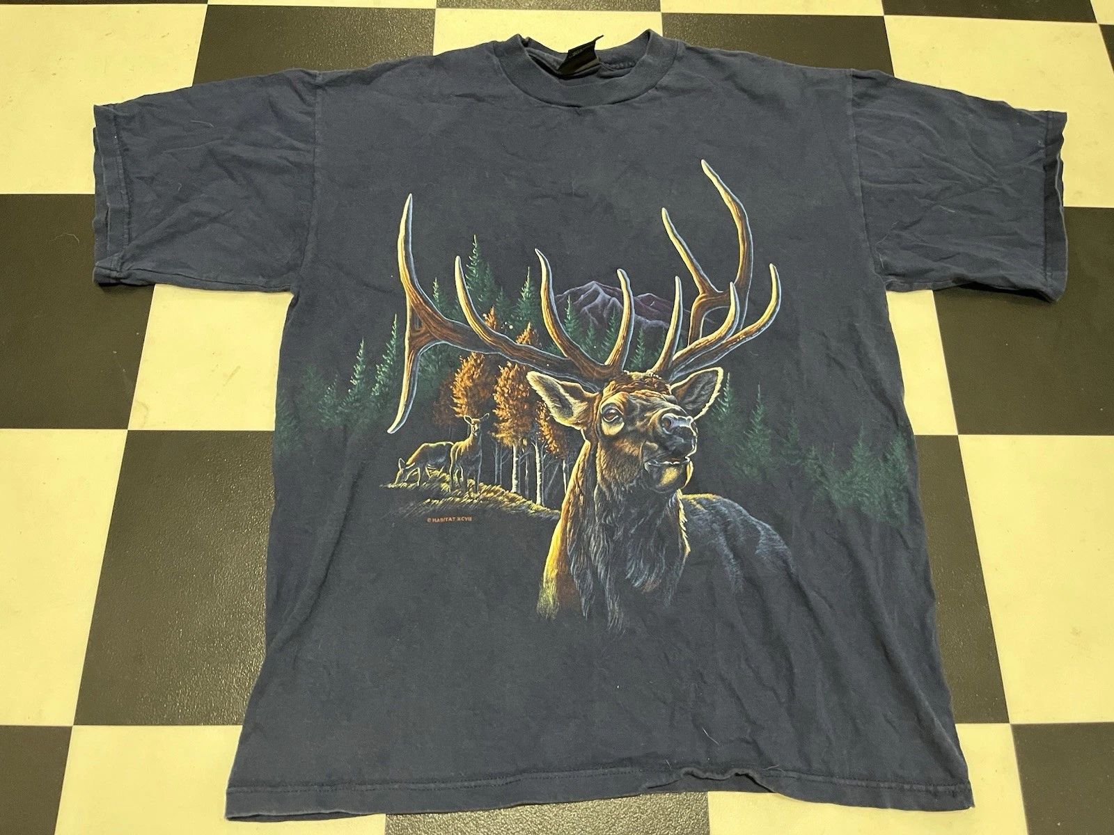 Vintage Habitat Elk Deer Wildlife Nature Graphic T-Shirt Adult Large USA