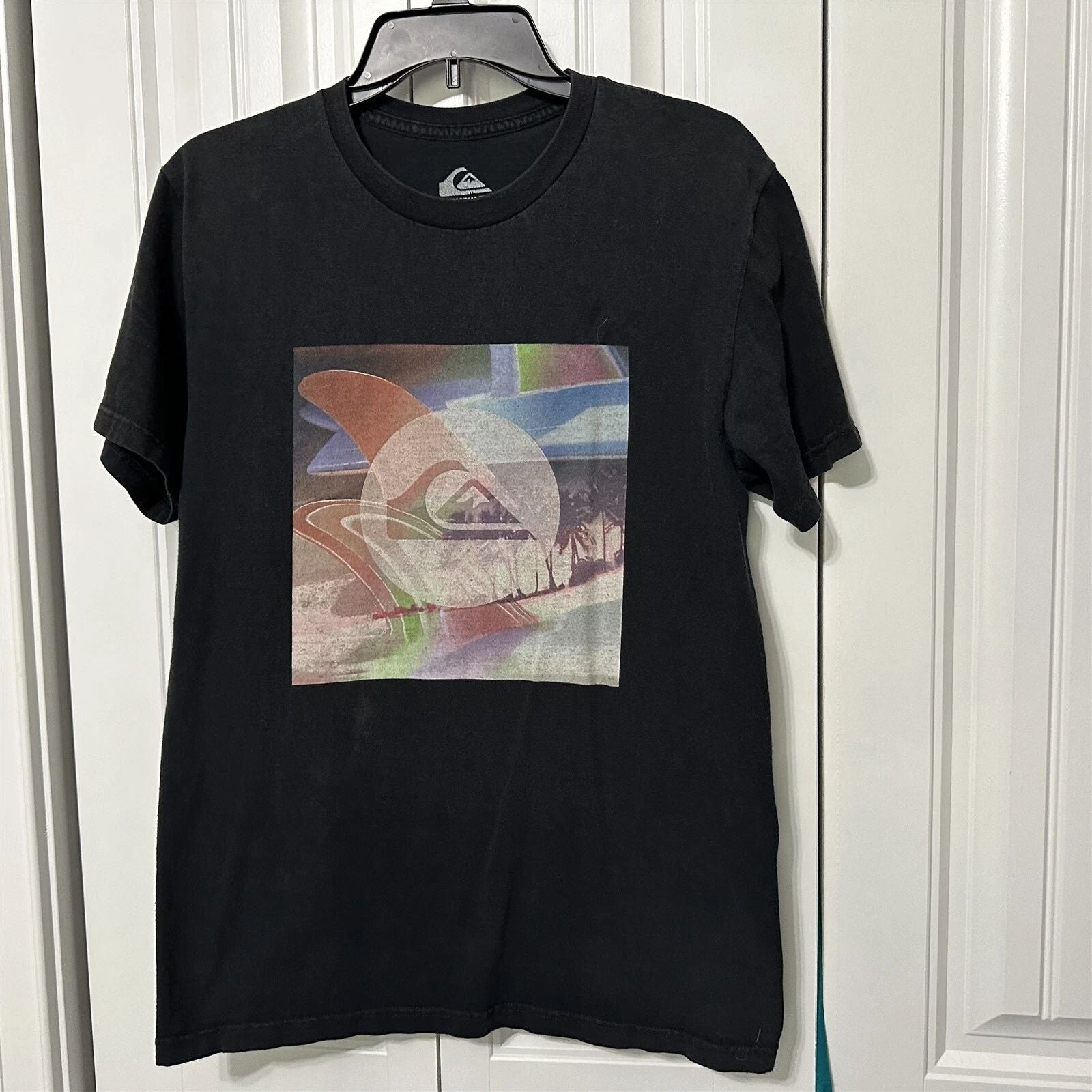 Quiksilver Shirt Mens T Shirt Small Black Gray Beach Palm Tree Surfing Fade