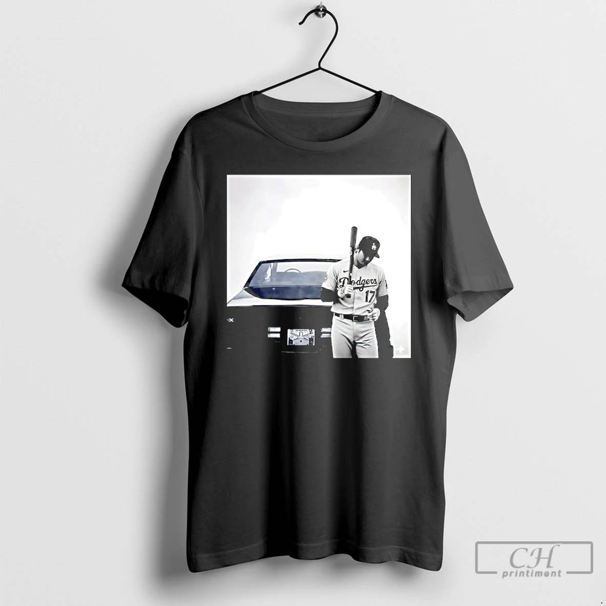 Premium Shohei Ohtani Los Angeles Dodgers Player Standing Vintage Car Photograph T Shirts