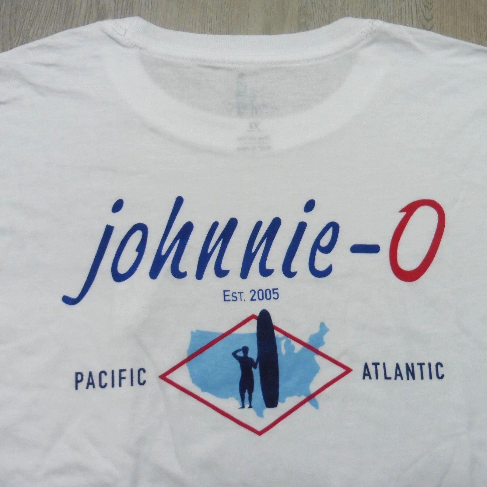 JOHNNIE O Mens XL T SHIRT COSTAL WAY WHITE GOLF PACIFIC ATLANTIC SURF
