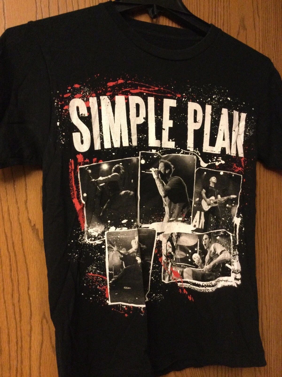 Simple Plan - “Get Your Heart On” - Tour 2011 - Black Shirt - No Tag.