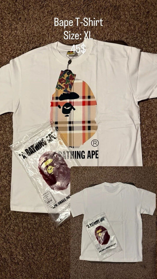 A Bathing Ape XL White Graphic Logo Crew Neck Cotton Men's Short Sleeve T-Shirt