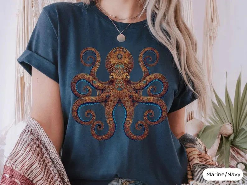 Octopus Boho Style Graphic Comfort Tee
