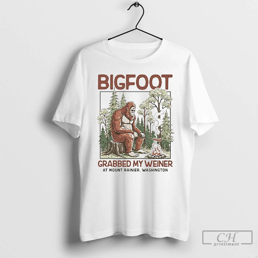 Classic Bigfoot Grabbed My Weiner At Mount Rainier Washington T Shirts