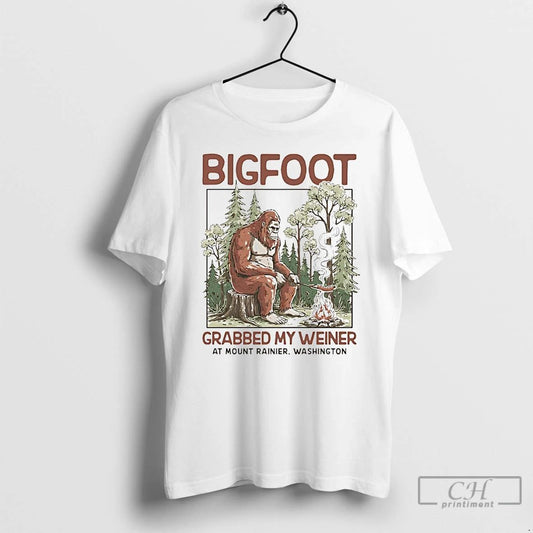 Classic Bigfoot Grabbed My Weiner At Mount Rainier Washington T Shirts
