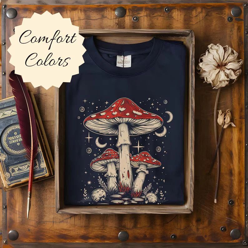 Boho Mushroom Comfort Tee Hippie Aesthetic Nature Design Gift