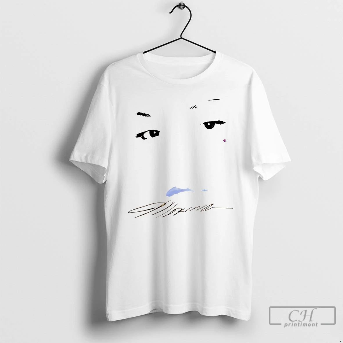 Classic Marina Signature Eyes Lips Graphic T Shirts